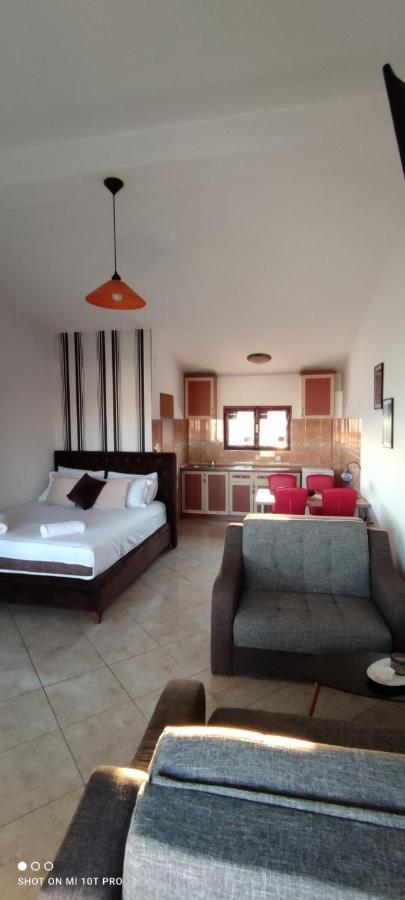 Apartments Tara Ulcinj Extérieur photo