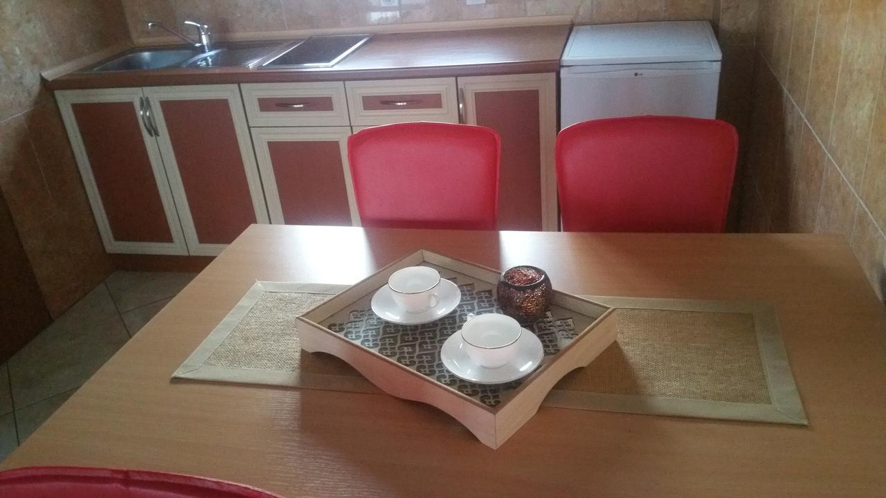 Apartments Tara Ulcinj Extérieur photo